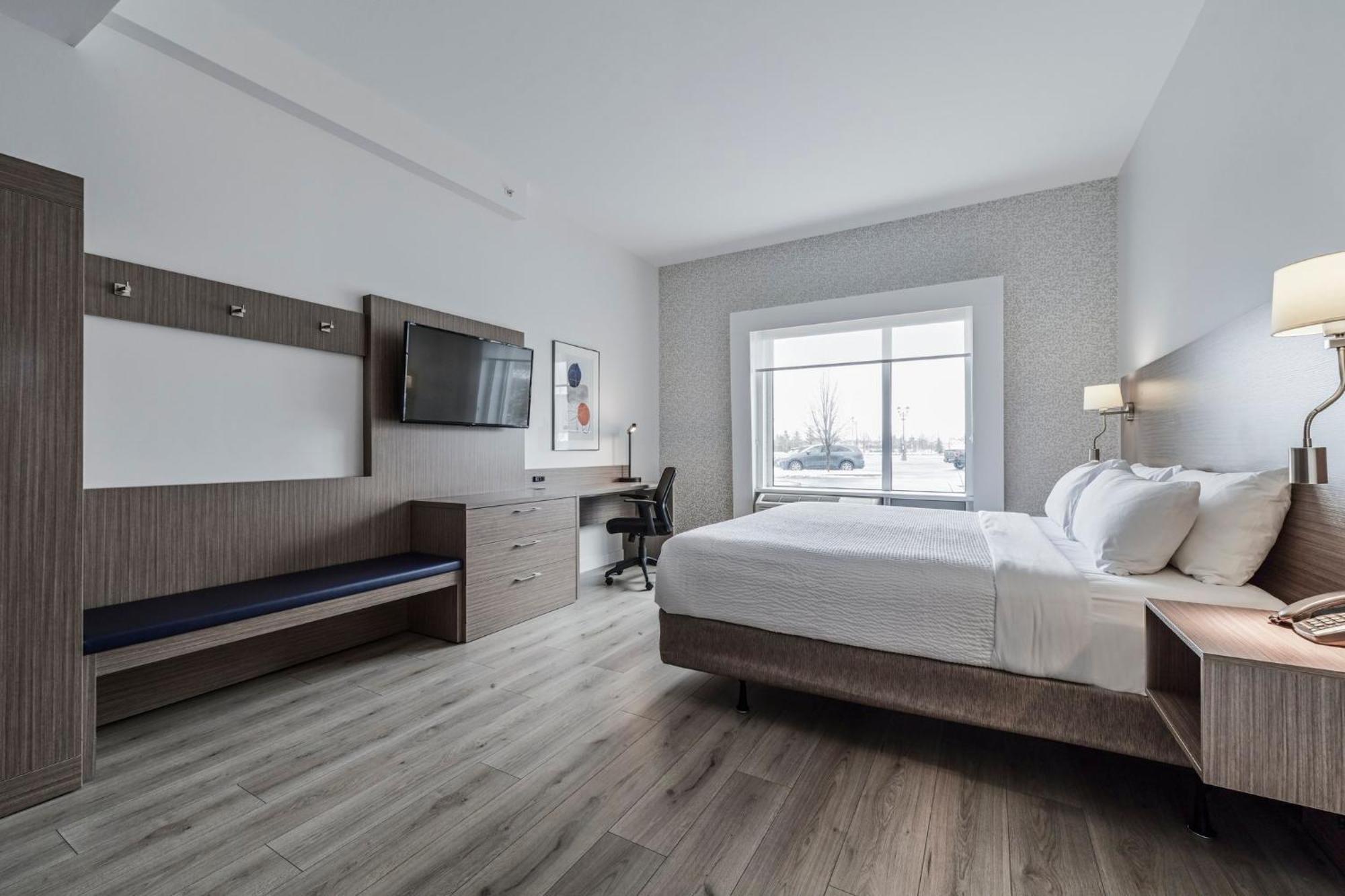 Holiday Inn Express Hotel & Suites Saint - Hyacinthe By Ihg Exterior foto